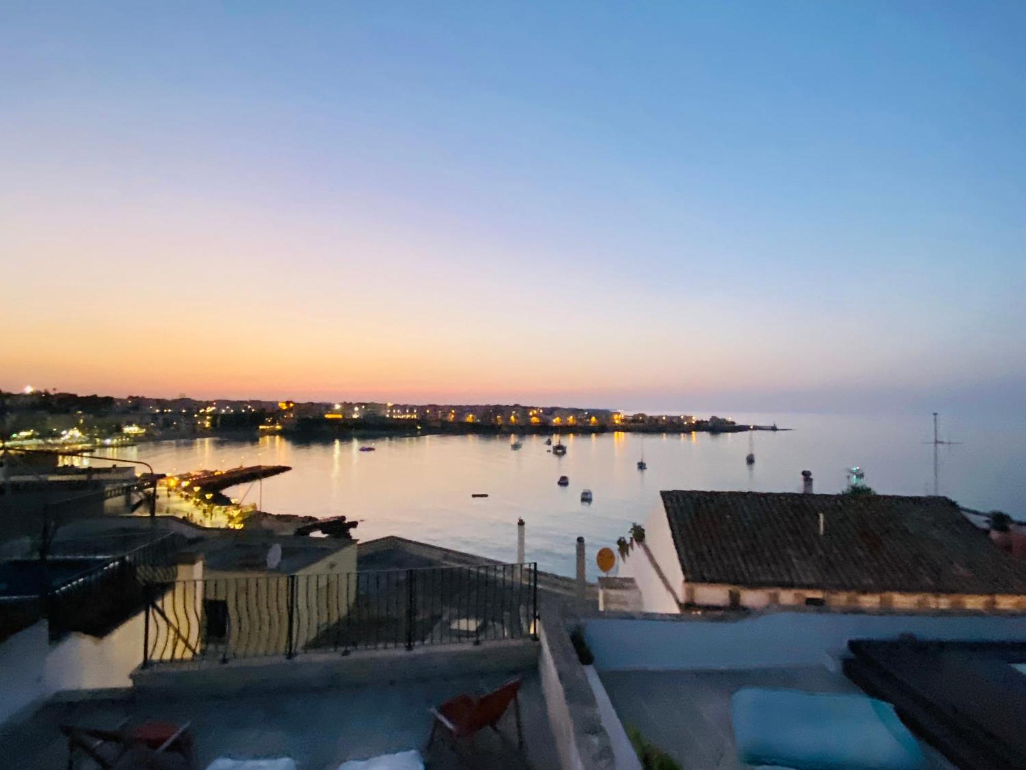 Dimora Del Sole Luxury And Charm Apartment Otranto Eksteriør bilde